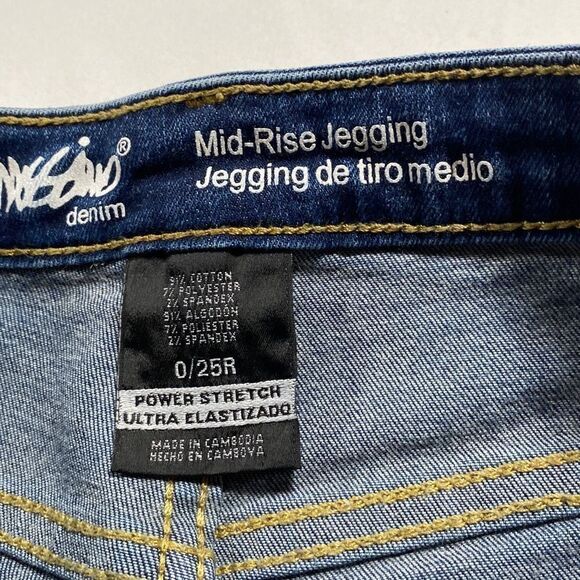 Mossimo Mid-Rise Jegging with Paint Splatter ankle Slit Detail 0/25 - Picture 10 of 11